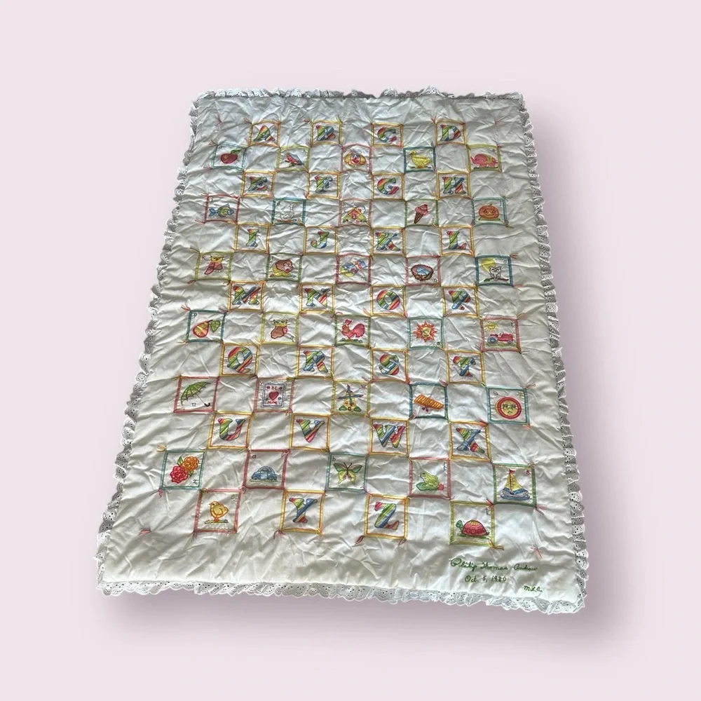 Vintage Handmade ABC Baby Blanket Top Embroidered Wall Hanging Ruffle Hem Decor